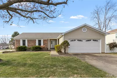 3019 Valley Vista Drive S, Saint Peters, MO 63376 - Photo 1
