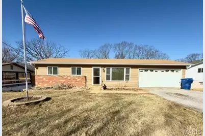 3425 Henry Drive, Imperial, MO 63052 - Photo 1