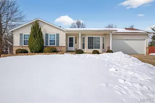 1251 Orion Way, Saint Peters, MO 63376 - Photo 1