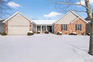 1631 Fairway Valley Dr, Wentzville, MO 63385 - Photo 1