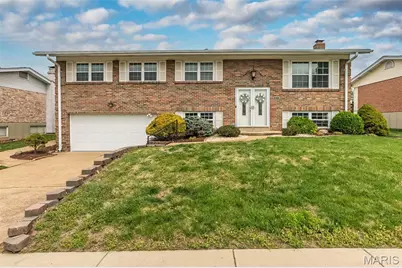 3233 Hedgetree Lane, Saint Louis, MO 63129 - Photo 1