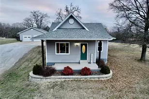 19841 Hwy 32, Saint Genevieve, MO 63670 - Photo 1