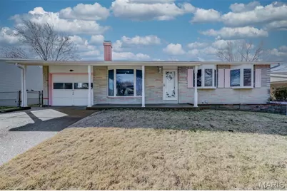 11954 Glenoak Drive, Maryland Heights, MO 63043 - Photo 1