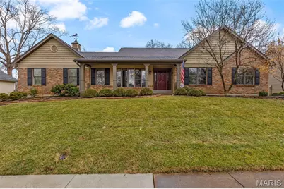 262 Greenbriar Estates Drive, Des Peres, MO 63122 - Photo 1