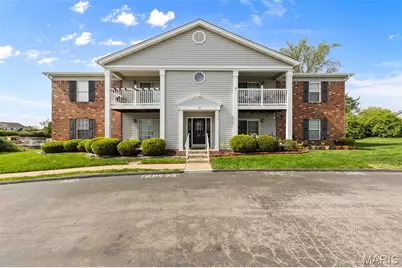 19 Berview Circle #B, Saint Louis, MO 63129 - Photo 1