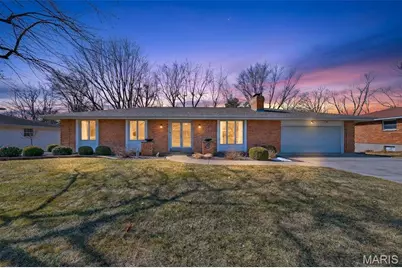 3341 W Adams Street, Saint Charles, MO 63301 - Photo 1