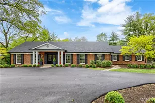 12829 Topping Acres St, Town and Country, MO 63131 - Photo 1