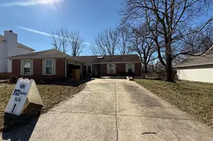 6 Shadowcreek Dr, Saint Peters, MO 63376 - Photo 1