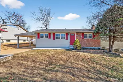 10022 Killoren Drive, Saint Louis, MO 63123 - Photo 1