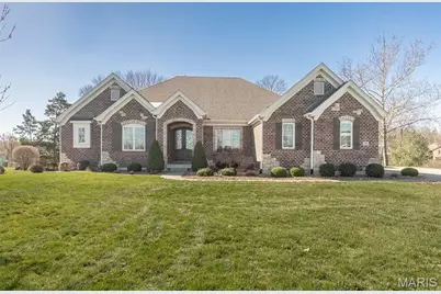 30 Meadowbrook Country Club Estate, Ballwin, MO 63011 - Photo 1