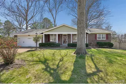 2664 Sanders Drive, Saint Louis, MO 63129 - Photo 1