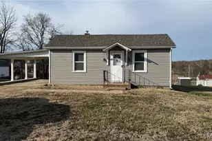 209 W 2nd St, Pevely, MO 63070 - Photo 1
