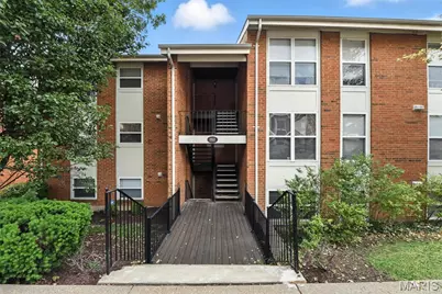 1968 Greenglen Drive #102, Saint Louis, MO 63122 - Photo 1
