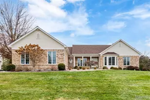 265 Camelot Dr, Weldon Spring, MO 63304 - Photo 1