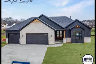 225 Great Bear Pass, Foristell, MO 63348 - Photo 1