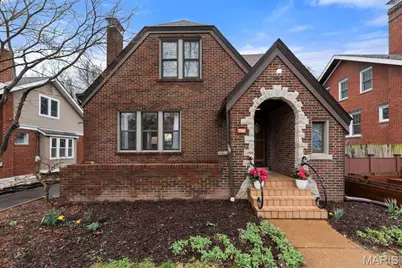 334 Marion Avenue, Saint Louis, MO 63119 - Photo 1