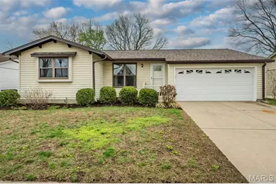 1226 Kings Trail Lane, Fenton, MO 63026 - Photo 1