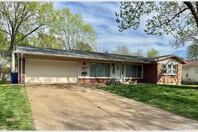 2210 Spoonwood Lane, Saint Louis, MO 63033 - Photo 1
