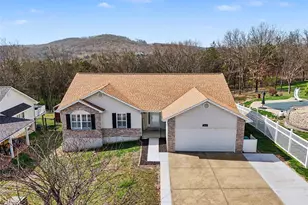 2525 Castle Pines Dr, Imperial, MO 63052 - Photo 1