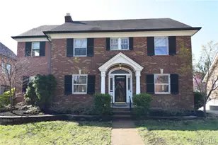 7424 Buckingham Dr, Clayton, MO 63105 - Photo 1