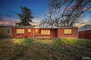 10235 Midland Blvd, Overland, MO 63114 - Photo 1