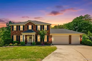 16112 Ridgewoods Mnr Cir, Ellisville, MO 63038 - Photo 1