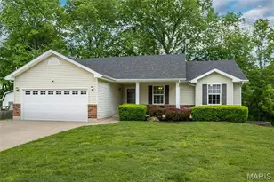344 Fourbush Ct, Winfield, MO 63389 - Photo 1