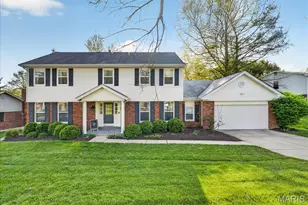 927 Baintree Ln, Ballwin, MO 63011 - Photo 1