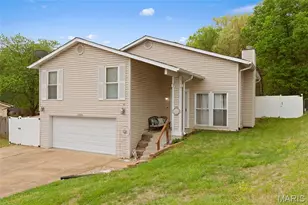 7213 Burgess Dr, Barnhart, MO 63012 - Photo 1