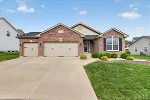 2148 Seven Trails Dr, Arnold, MO 63010 - Photo 1