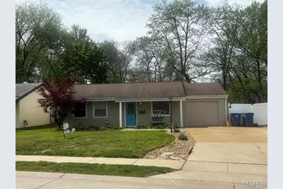 12249 Bennington Place, Maryland Heights, MO 63043 - Photo 1