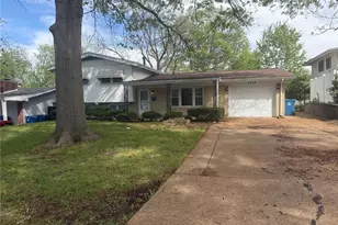 2436 Pinehurst Dr, Overland, MO 63114 - Photo 1