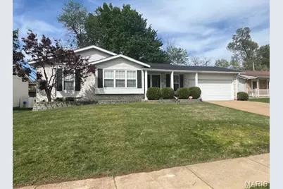 371 Novara, Ballwin, MO 63021 - Photo 1