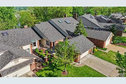 14015 Baywood Villages Drive, Chesterfield, MO 63017 - Photo 1