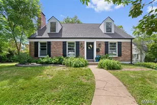 447 N Geyer Rd, Kirkwood, MO 63122 - Photo 1