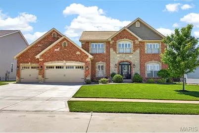 124 Central Park Avenue, Wentzville, MO 63385 - Photo 1