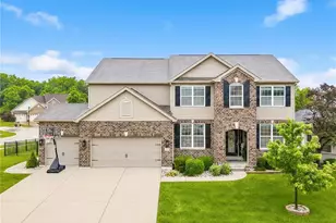 107 Cypress Meadows Dr, Wentzville, MO 63385 - Photo 1