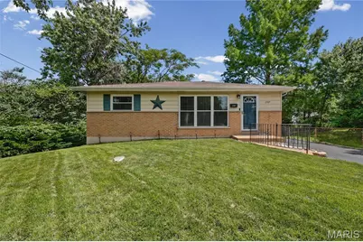 3707 Hoffmeister Avenue, Saint Louis, MO 63125 - Photo 1