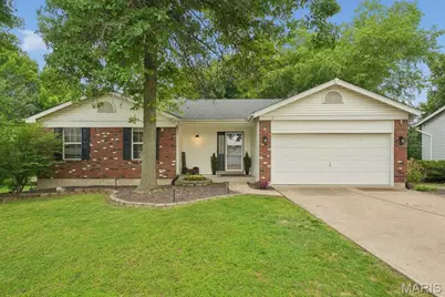 207 Flynn Court, Saint Peters, MO 63376 - Photo 1