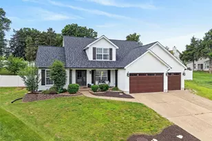 2008 Archway Dr, Wentzville, MO 63385 - Photo 1