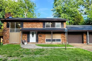5388 Ville Maria Ln, Hazelwood, MO 63042 - Photo 1