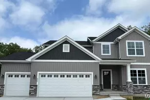 992 Brookfield Chase Ct, Florissant, MO 63031 - Photo 1