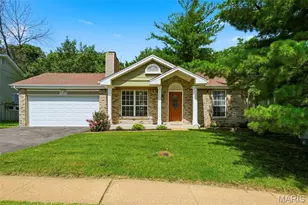 16129 Castlerea Blvd, Ellisville, MO 63021 - Photo 1