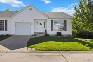 629 Pacific Estates Dr, Pacific, MO 63069 - Photo 1