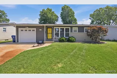 1045 Florland Drive, Florissant, MO 63031 - Photo 1