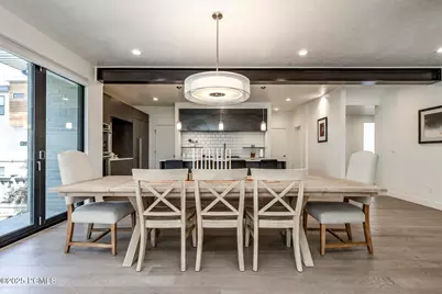 260 W 500 N #4, Salt Lake City, UT 84103 - Photo 1