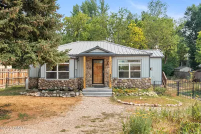 383 N 100, Midway, UT 84049 - Photo 1