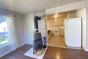 363 N 300 W, Kanab, UT 84741 - Photo 3