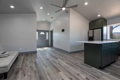 163 E 200 N, Kanab, UT 84741 - Photo 35