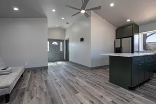 163 E 200 N, Kanab, UT 84741 - Photo 35